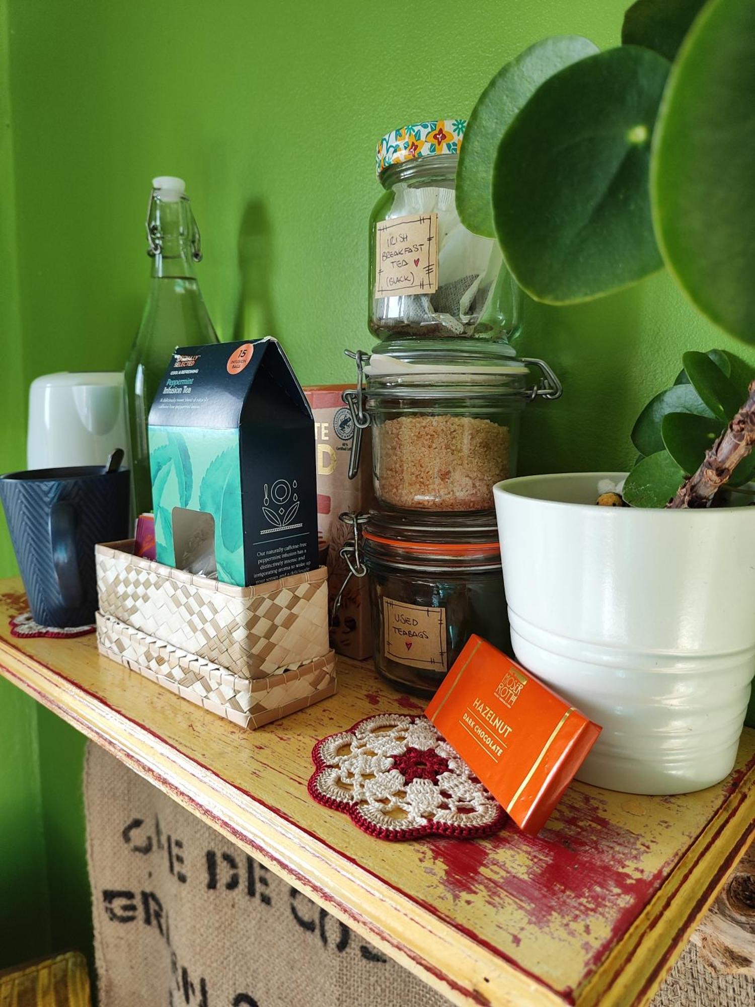 The Green Room Homestay Голуей Екстериор снимка